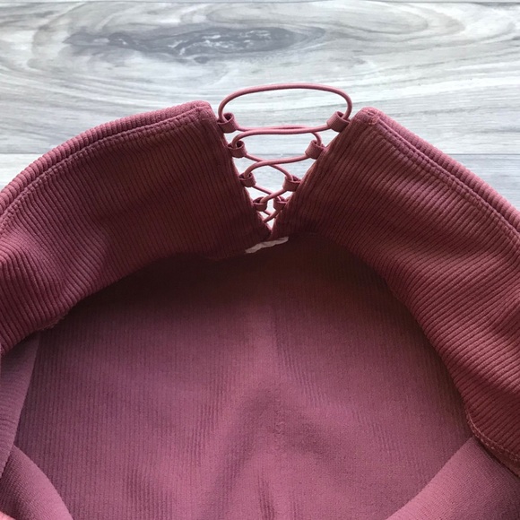 Fabletics High-Waisted Seamless Ribbed Leggings - Picture 9 of 14